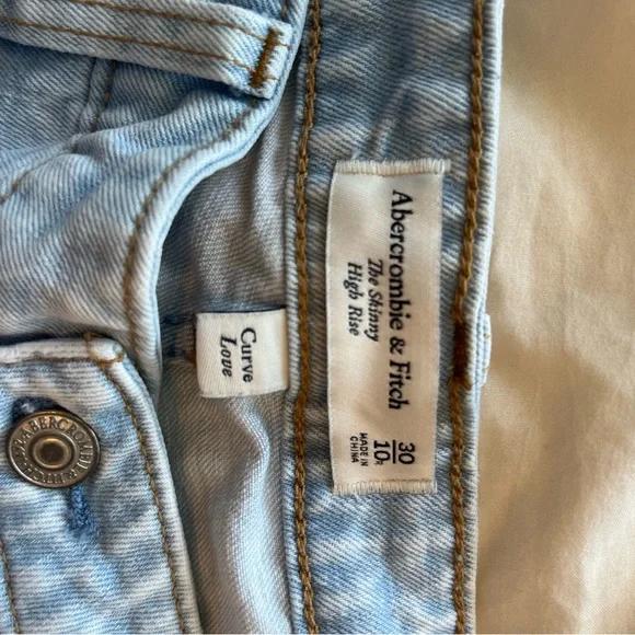 Abercrombie & Fitch Blue Curve Love Jeans with Split Hem - Picture 4 of 4